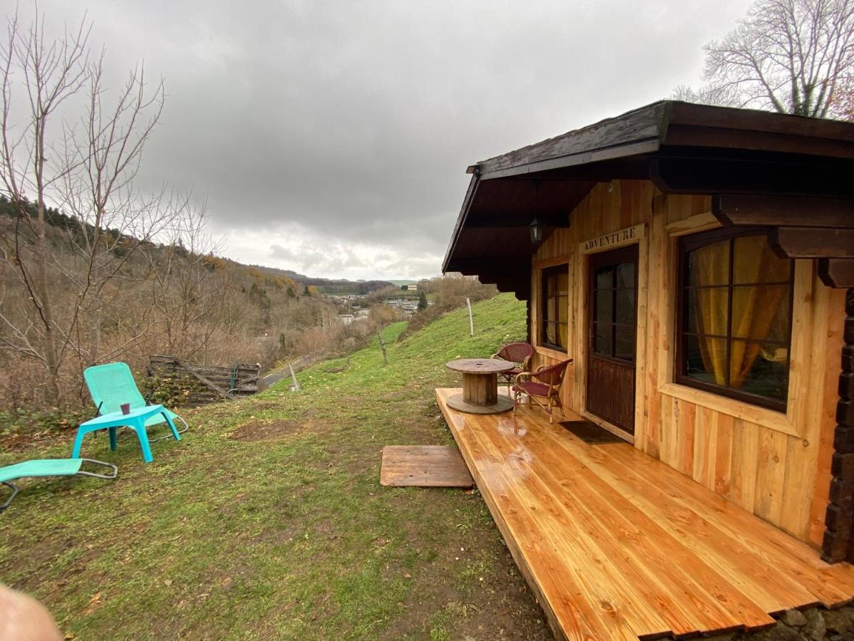 "Le Maloya" Chalets Independants -Chambre Balneo - Relais Motards Lacaune Exteriör bild